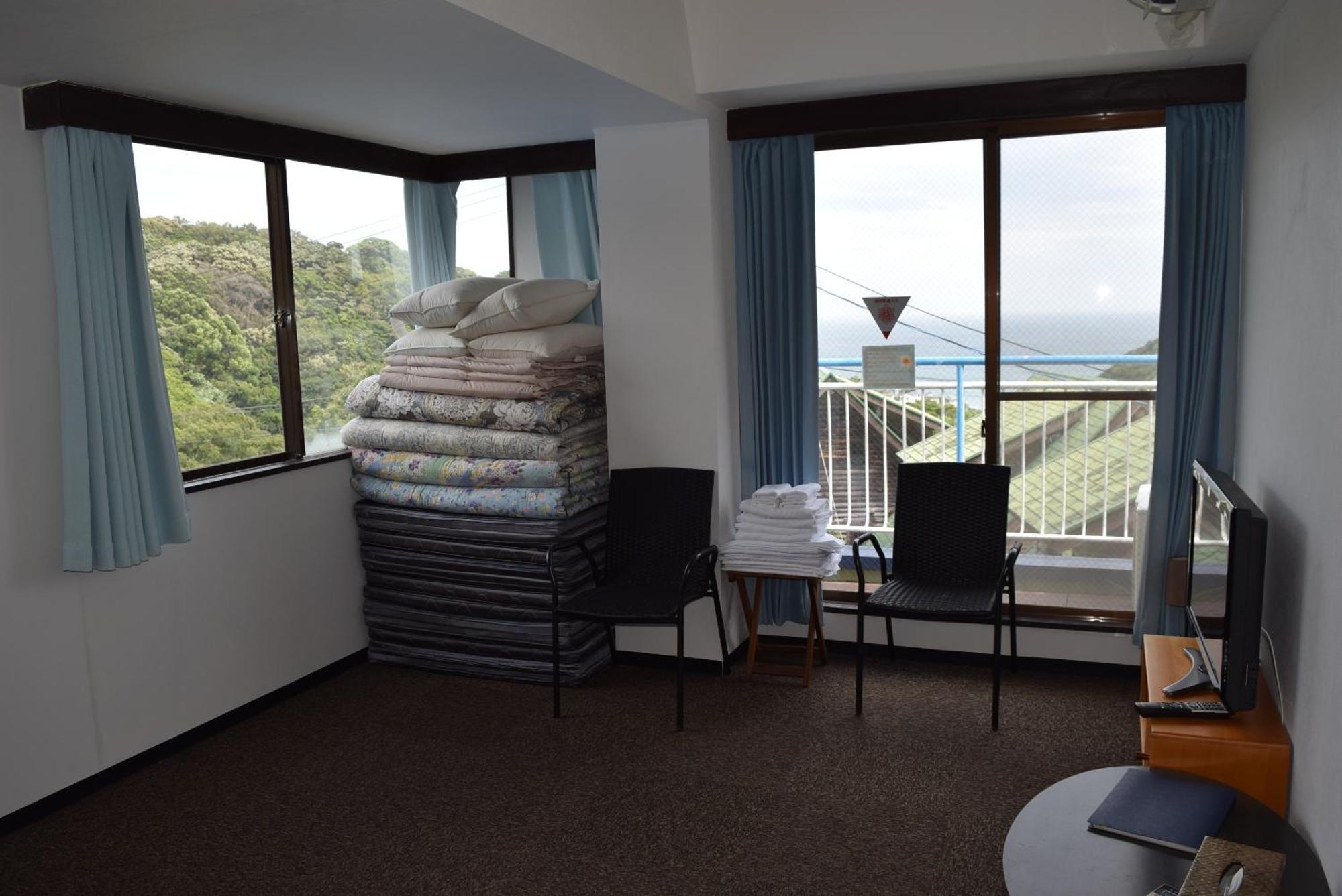 Guest House Bigfisher Club Shimoda  Exterior foto